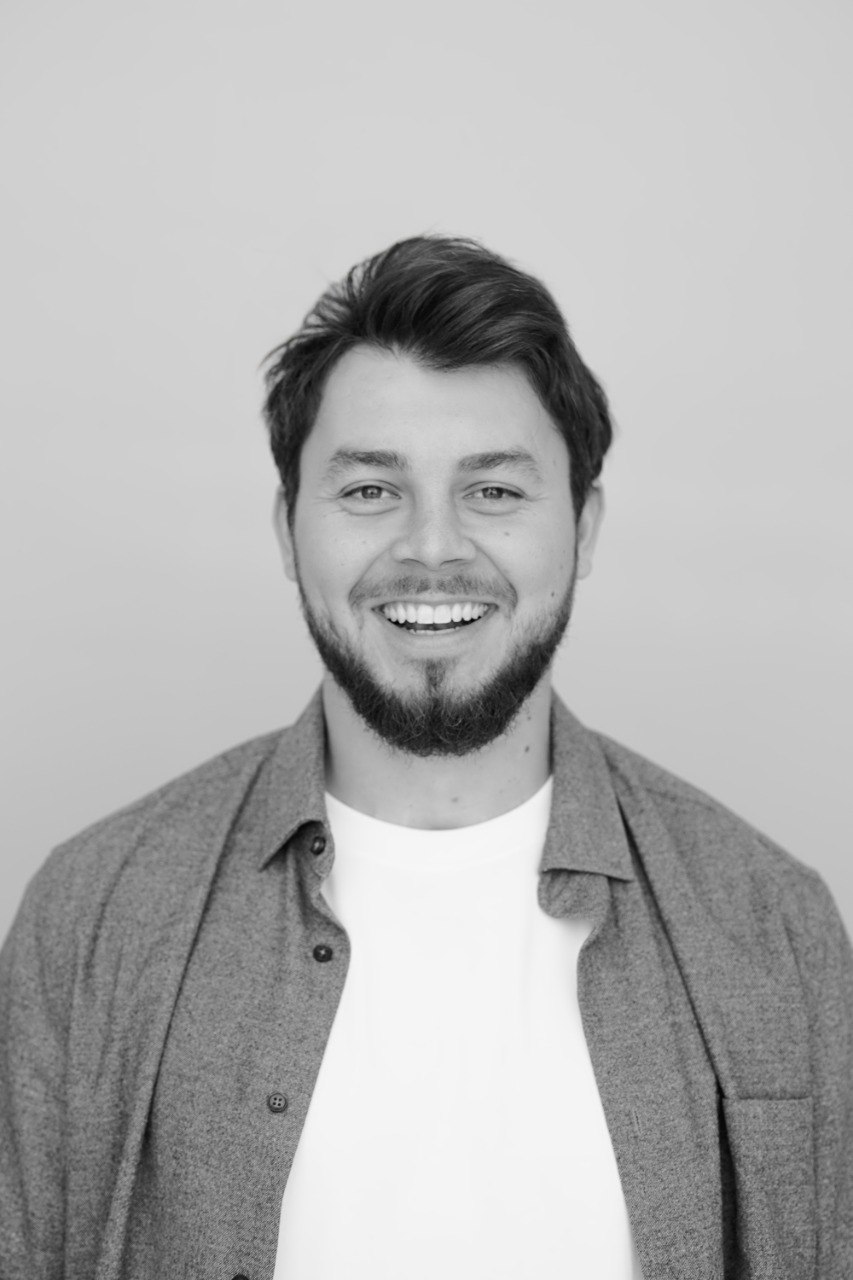 Автор статьи: Гренадеров Леонид